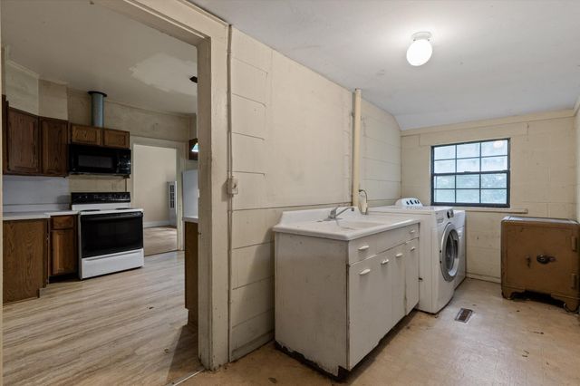 813 Fairmount Avenue, Signal Mountain, TN 37377