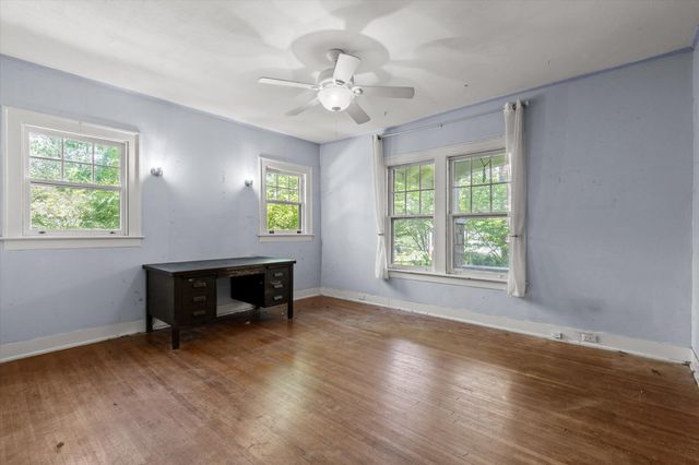 813 Fairmount Avenue, Signal Mountain, TN 37377