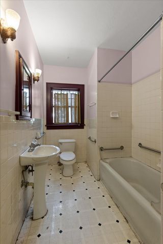 813 Fairmount Avenue, Signal Mountain, TN 37377