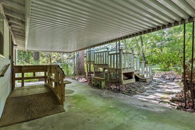 813 Fairmount Avenue, Signal Mountain, TN 37377