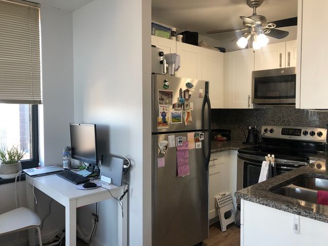 3660 N Lake Shore Drive 2709, Chicago, IL 60613