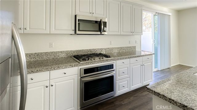 42688 Azure St, Temecula, CA 92592