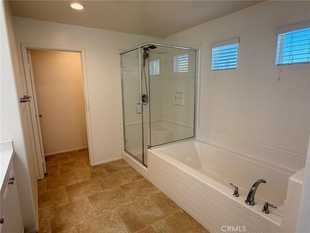 42688 Azure St, Temecula, CA 92592