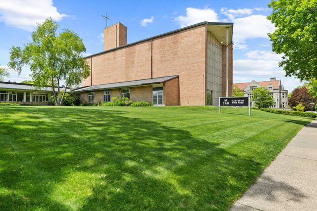 2201 3rd Avenue S 302, Minneapolis, MN 55404