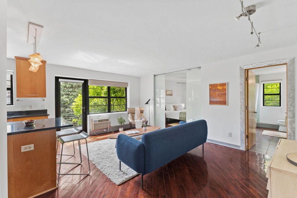 2201 3rd Avenue S 302, Minneapolis, MN 55404 — photo 3