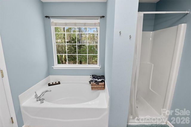 17126 Cambridge Woods Court, Charlotte, NC 28277