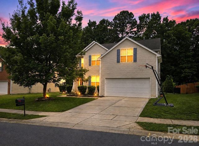 17126 Cambridge Woods Court, Charlotte, NC 28277