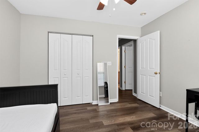 17126 Cambridge Woods Court, Charlotte, NC 28277