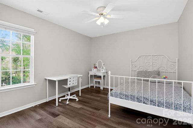 17126 Cambridge Woods Court, Charlotte, NC 28277
