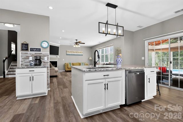 17126 Cambridge Woods Court, Charlotte, NC 28277