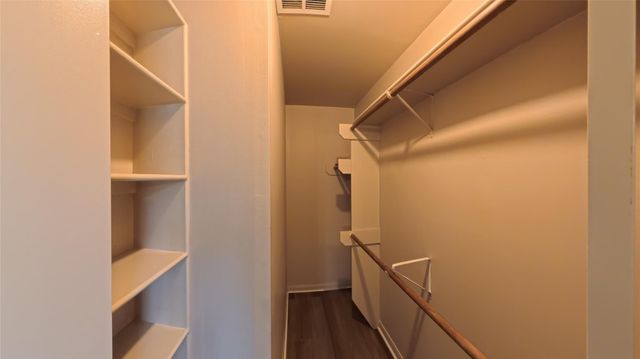 7711 Kleingreen Lane, Spring, TX 77379