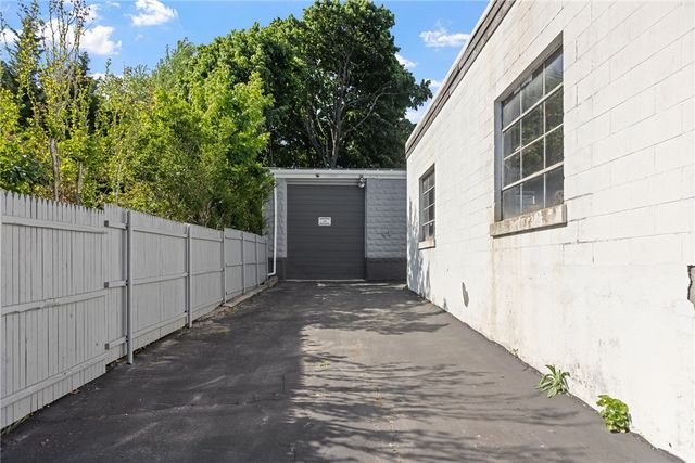 129 Summit Street, Pawtucket, RI 02860
