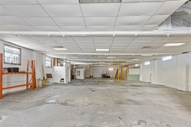 129 Summit Street, Pawtucket, RI 02860
