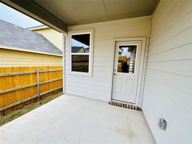 709 Long Run, Liberty Hill, TX 78642