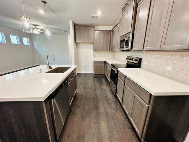 709 Long Run, Liberty Hill, TX 78642