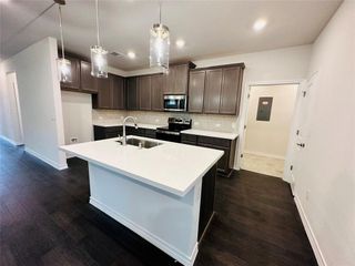 709 Long Run, Liberty Hill, TX 78642