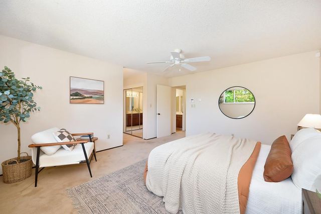 6800 Stanley Ave, Carmichael, CA 95608