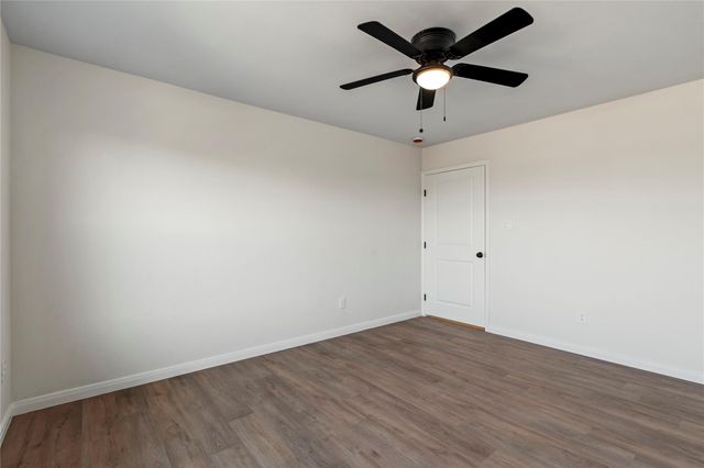 7101 Weyburn Street, Houston, TX 77028