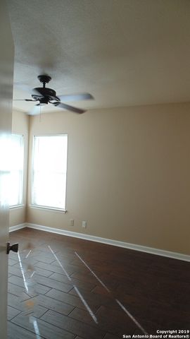 11750 Spring Club, San Antonio, TX 78249