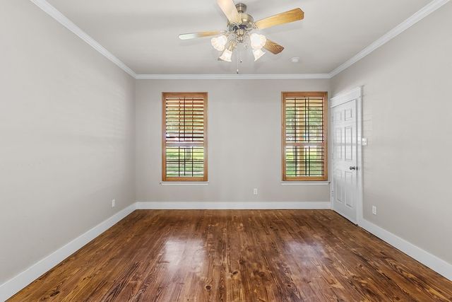 613 Forest Edge Street, Burleson, TX 76028