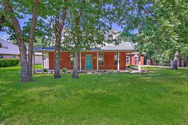 613 Forest Edge Street, Burleson, TX 76028