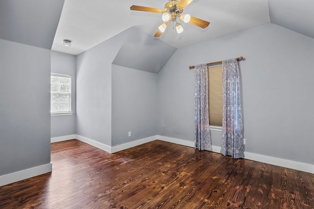 613 Forest Edge Street, Burleson, TX 76028