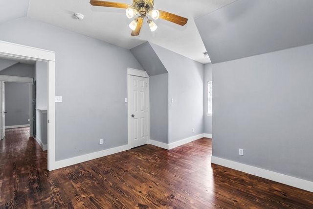 613 Forest Edge Street, Burleson, TX 76028