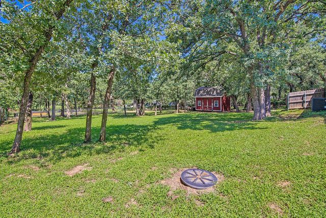 613 Forest Edge Street, Burleson, TX 76028