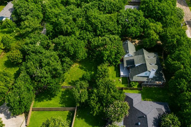 613 Forest Edge Street, Burleson, TX 76028