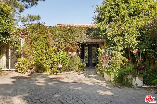 5863 Bonsall Drive, Malibu, CA 90265