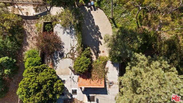 5863 Bonsall Drive, Malibu, CA 90265
