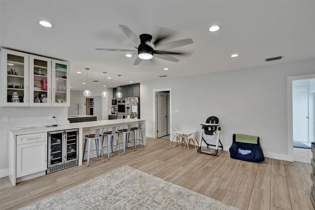 3991 N 41st Court, Hollywood, FL 33021