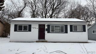 10348 Earl Drive, St Louis, MO 63136