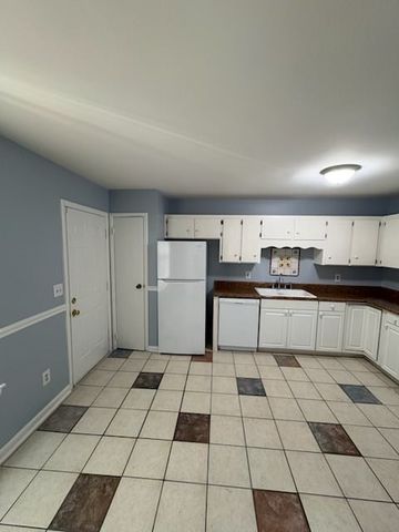 845 Netherlands Dr, Hermitage, TN 37076