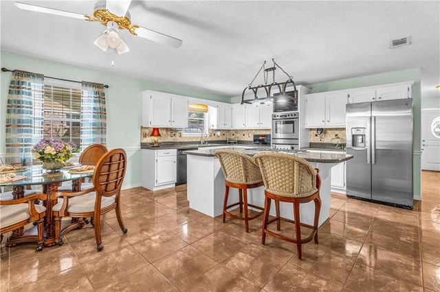 2417 Huffman Drive W, Mobile, AL 36693