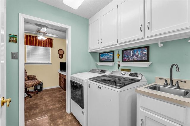 2417 Huffman Drive W, Mobile, AL 36693