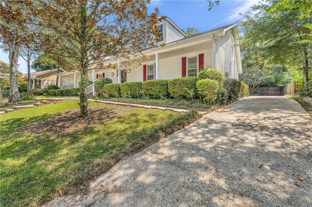 2417 Huffman Drive W, Mobile, AL 36693