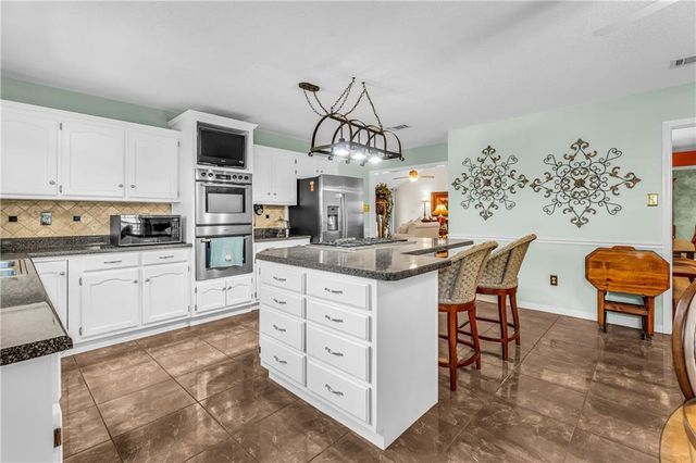 2417 Huffman Drive W, Mobile, AL 36693