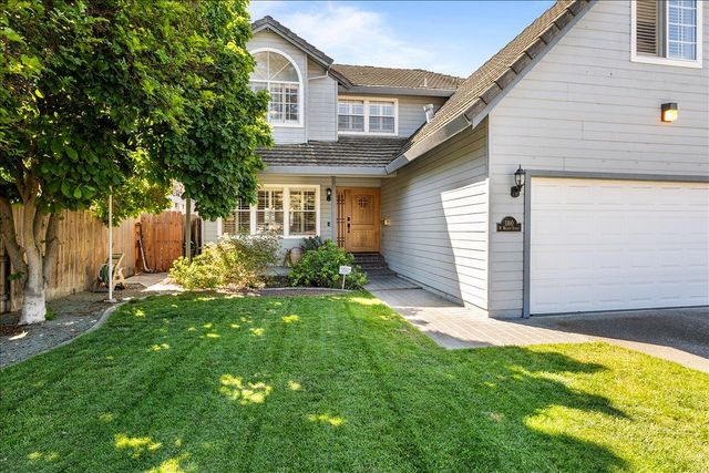 1160 W Walnut St, Stockton, CA 95203