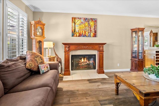 1160 W Walnut St, Stockton, CA 95203