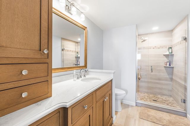 19 Marina Dr 19, Hull, MA 02045