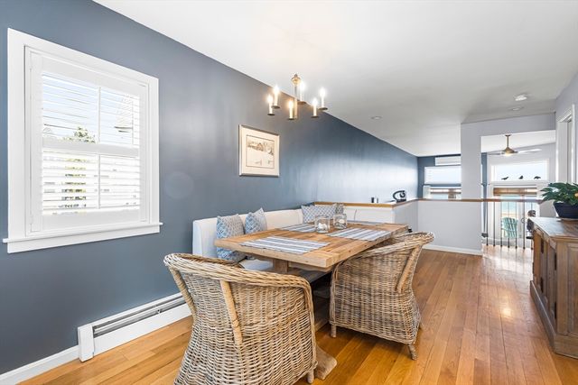 19 Marina Dr 19, Hull, MA 02045