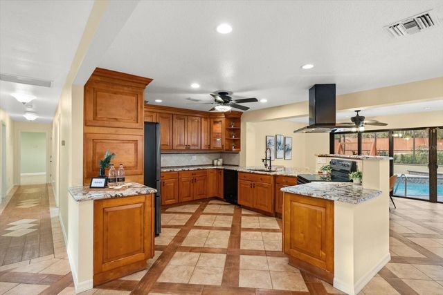 725 OXFORD STREET, Longwood, FL 32750