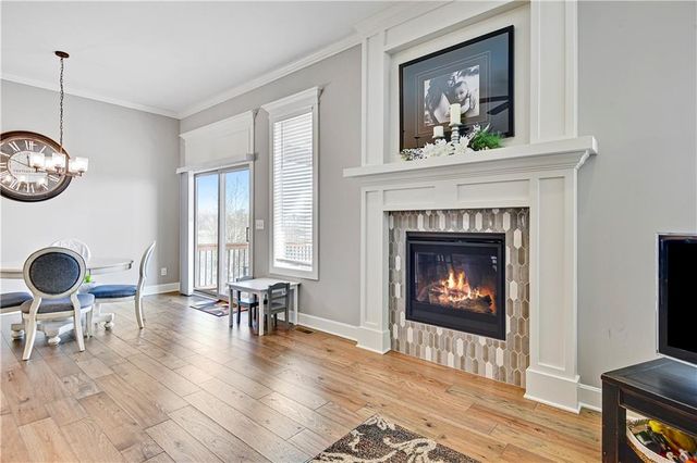 8003 W 166th Terrace, Overland Park, KS 66085