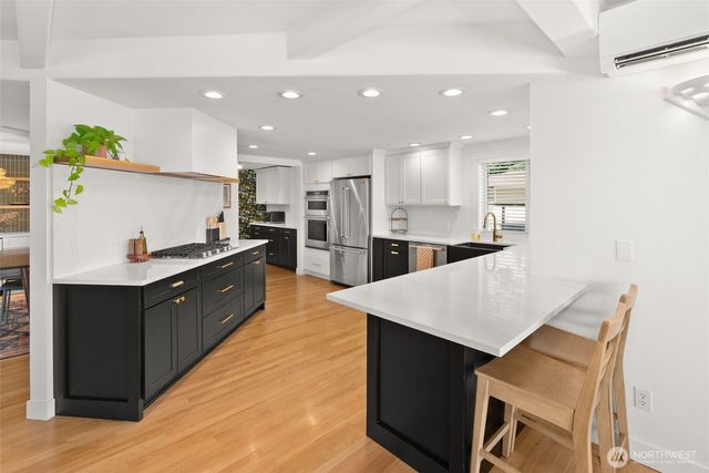 3440 Madrona Beach Road NW, Olympia, WA 98502