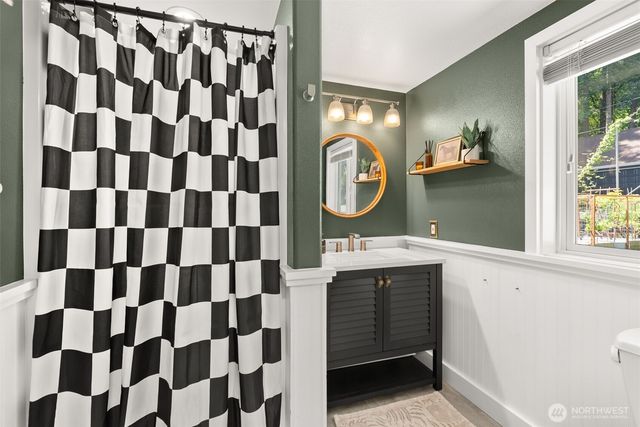 3440 Madrona Beach Road NW, Olympia, WA 98502