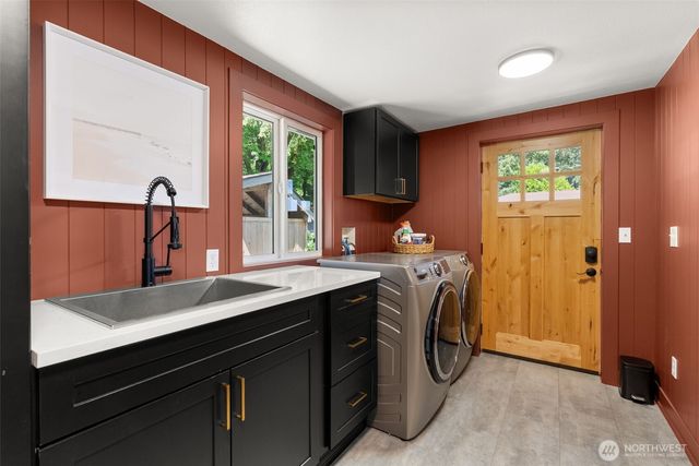 3440 Madrona Beach Road NW, Olympia, WA 98502
