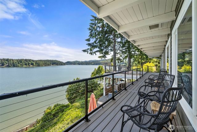 3440 Madrona Beach Road NW, Olympia, WA 98502