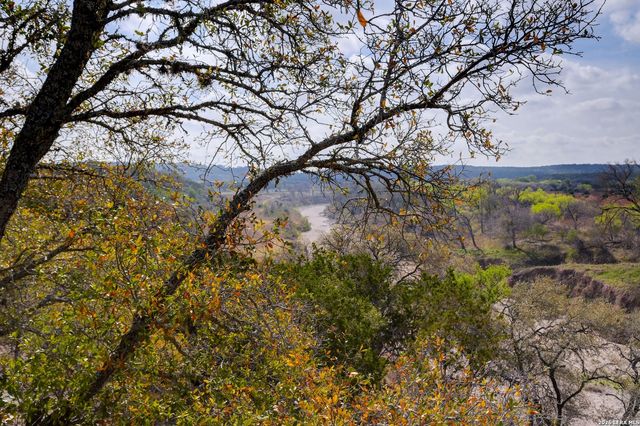 2064 Campfire, Spring Branch, TX 78070