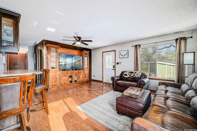 2064 Campfire, Spring Branch, TX 78070